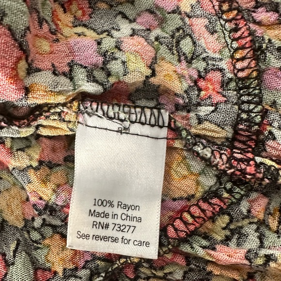 ❁ Sᴏ Wᴏᴍᴇɴ's Cʀᴏᴘ Tᴏᴘ Tᴀɴᴋ, Fʟᴏʀᴀʟ, Sɪᴢᴇ L ❁ - Picture 4 of 5